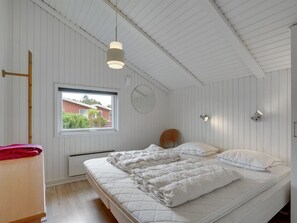 3 bedrooms, WiFi