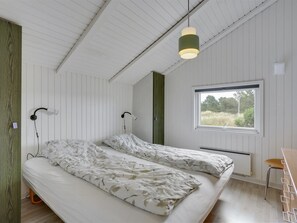 3 bedrooms, WiFi