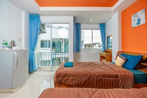 Superior Double or Twin Room | Minibar, in-room safe, desk, soundproofing