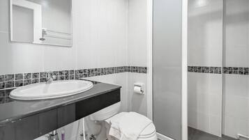 Regadera, regadera tipo lluvia, amenidades de baño gratuitas