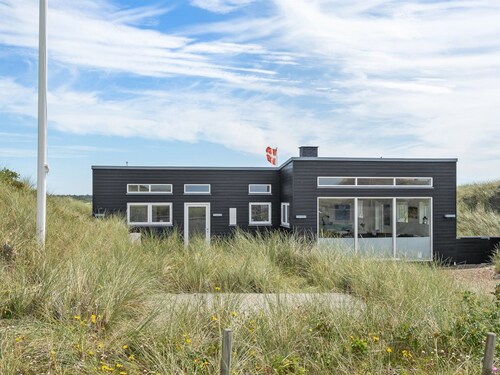 "Carstina" - 400m from the sea by Interhome