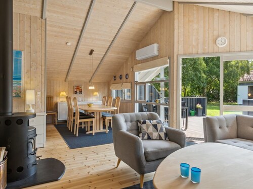 "Dorti" - 725m from the sea by Interhome