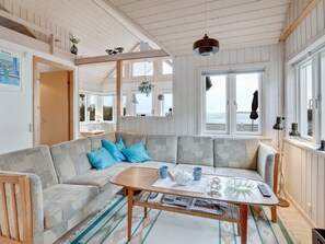 Tv, pejs, dvd-afspiller