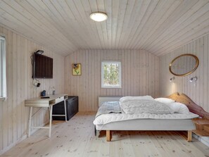 3 bedrooms, WiFi