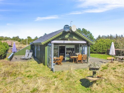 "Gerasim" - 1km from the sea by Interhome