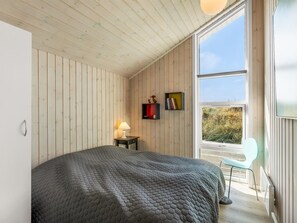 4 bedrooms, Internet
