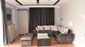 Family Condo | Minibar, in-room safe, desk, laptop workspace - Grand Müdüroğlu Hotel (Aydin)