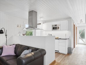 Interior - "Ingebore" - 700m from the sea by Interhome (Løkken)
