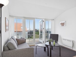 TV, fireplace - "Kanutte" - 200m from the sea by Interhome (Løkken)