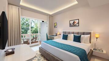 Suite | Egyptian cotton sheets, premium bedding, Select Comfort beds