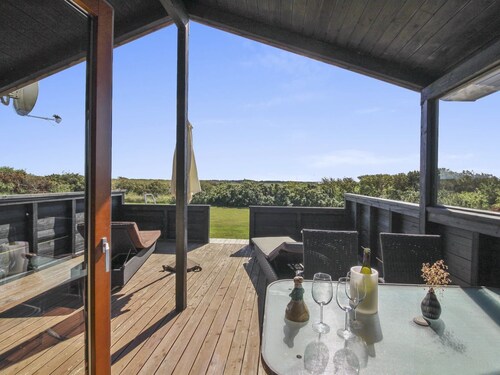 "Tetta" - 800m from the sea by Interhome