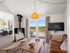 TV, fireplace - "Marius" - 200m from the sea by Interhome (Løkken)