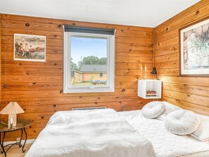 2 bedrooms, Internet