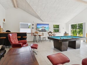 Games room - "Swarthovde" - from the sea by Interhome (Hals)