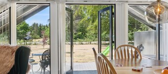 "Jahn" - 1.8km from the sea by Interhome