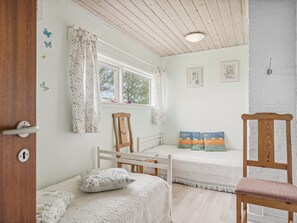 2 bedrooms, internet