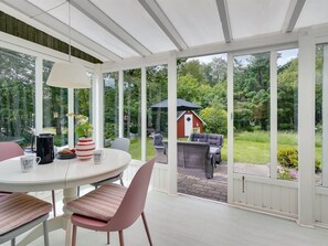 Dining - "Ane" - 1.7km from the sea by Interhome (Hals)