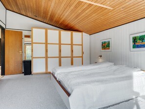 3 bedrooms, WiFi