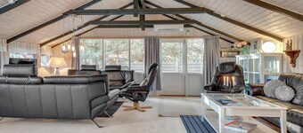 "Feliza" -  from the sea by Interhome