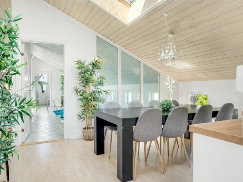 "Jenvold" - 600m from the sea by Interhome