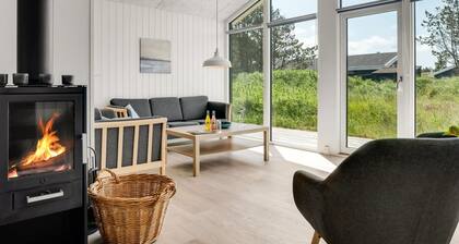 "Raakel" - 950m from the sea by Interhome