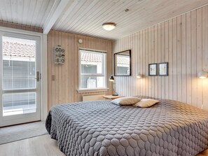 4 makuuhuonetta, internet