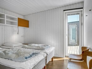 3 bedrooms, WiFi