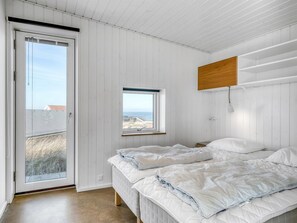 3 bedrooms, WiFi - "Ginne" - 125m from the sea by Interhome (Thisted)