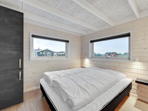 4 bedrooms, internet