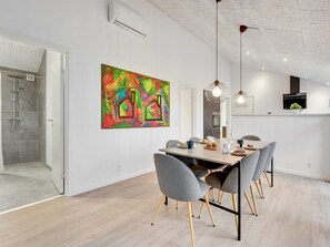 Dining - "Tola" - 450m from the sea by Interhome (Hvide Sande)
