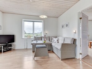 Fernseher, DVD-Player