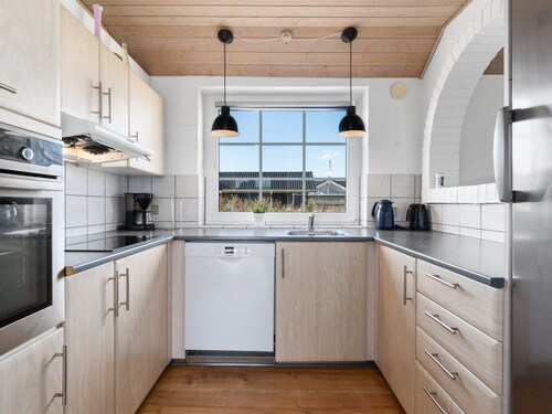 "Lemmikki" - 1.5km from the sea by Interhome