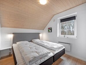 6 bedrooms, WiFi - "Lemmikki" - 1.5km from the sea by Interhome (Ringkøbing)