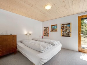 3 bedrooms, WiFi - "Mirva" - 800m to the fjord by Interhome (Ringkøbing)