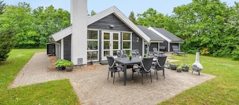 "Matthis" - 500m to the fjord by Interhome