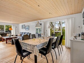 Dining - "Aurel" - 750m from the sea by Interhome (Blåvand)