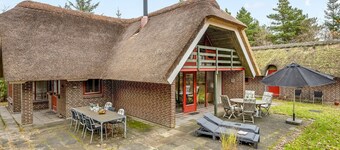 "Alfons" - 600m from the sea by Interhome