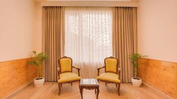 Sala de estar en el lobby