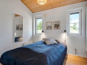 4 bedrooms, WiFi