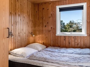 3 bedrooms, WiFi