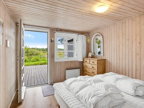 5 bedrooms, Internet