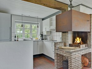 Køleskab, mikrobølgeovn, ovn, opvaskemaskine