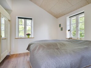 3 bedrooms, WiFi