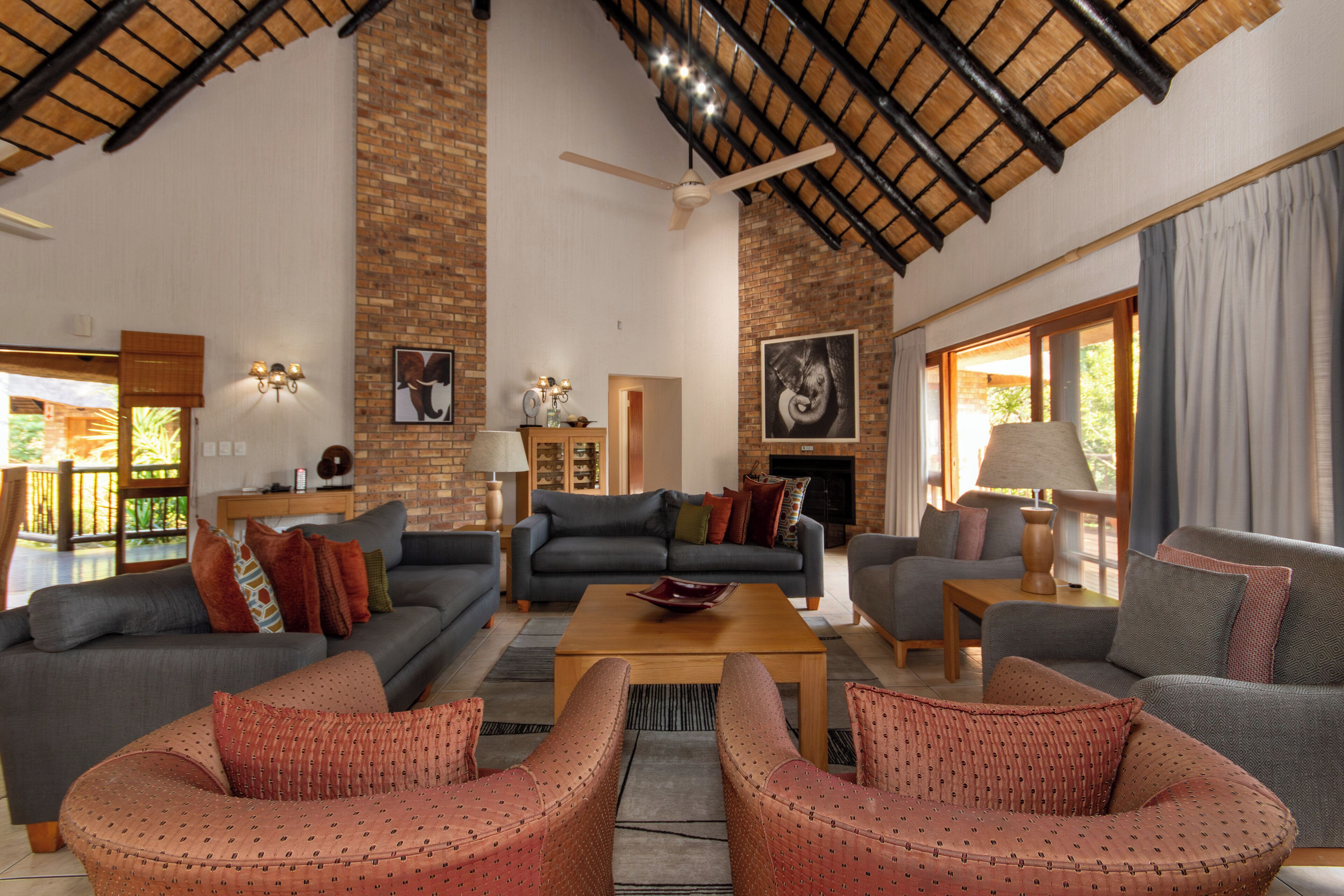 Family Chalet | Living area