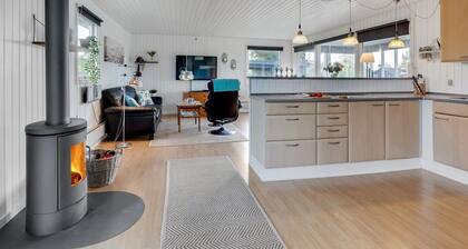 "Ilene" - 1km from the sea by Interhome