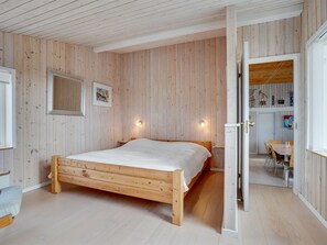 3 bedrooms, WiFi