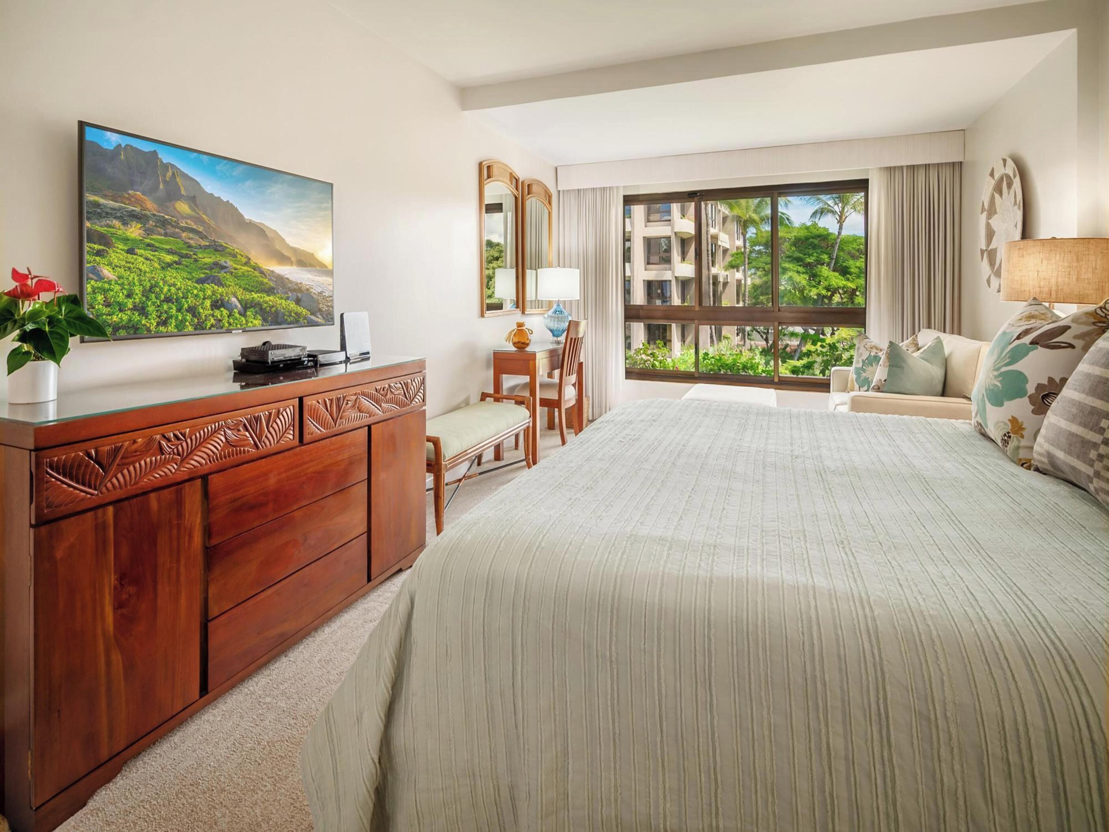 2 bedrooms, desk, iron/ironing board, WiFi