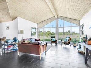 TV, fireplace - "Sulki" - 3.5km from the sea by Interhome (Frøstrup)