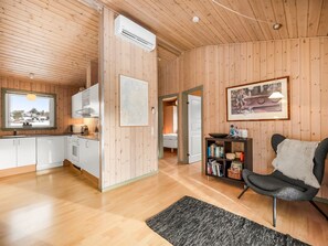 Interior - "Kai" - 500m to the fjord by Interhome (Struer)