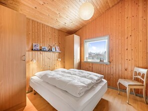 4 bedrooms, WiFi